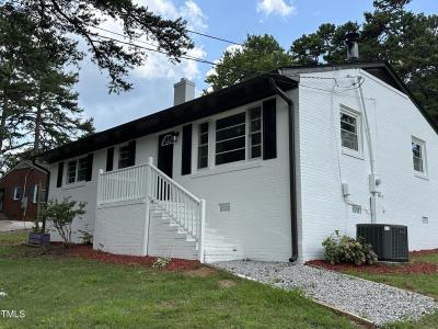 1220 Roanoke Avenue, Henderson, North Carolina 27536