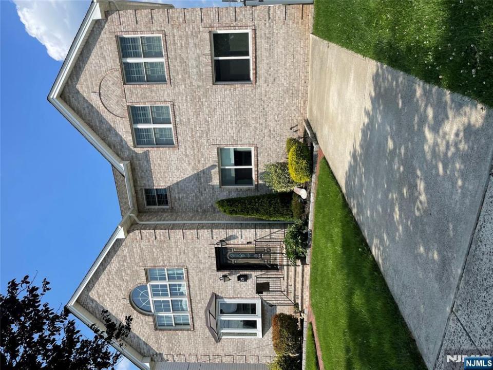 25 Elizabeth Court, Secaucus, Nueva Jersey 07094, Estados Unidos