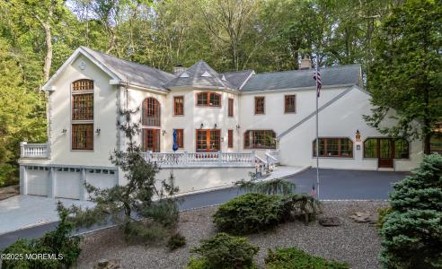 160 Pelican Road, Middletown, NJ 07748, USA