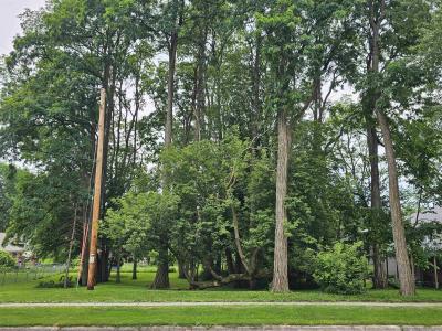 2411 W Memorial Drive, Janesville, Wisconsin 53548, USA