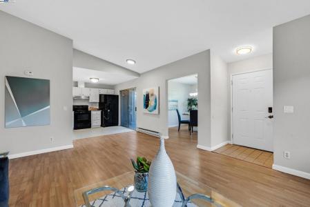 28325 Winn Ct , 2, Hayward, Califórnia 94544, Estados Unidos