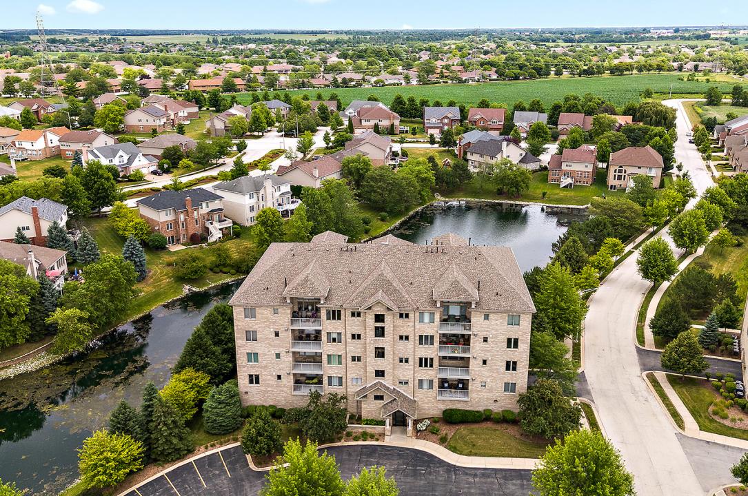 11110 Waters Edge Drive , 2A, Orland Park, Illinois 60467, Estados Unidos