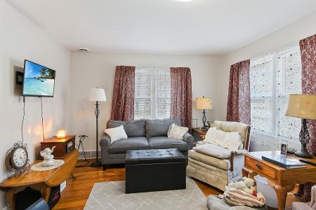 1418 10th Street, Charleston, Illinois 61920, Amerika Birleşik Devletleri
