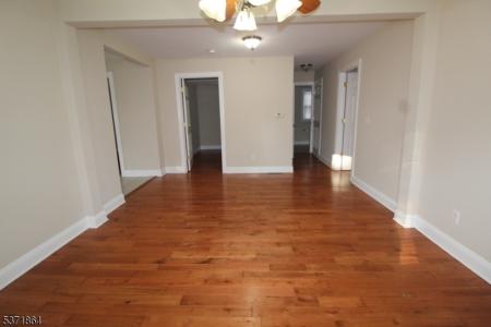 30 White Meadow Ave , 1, Rockaway Boro, New Jersey 07866-2610