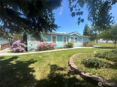 72 Misty Glen Lane, Sequim, Washington 98382, USA