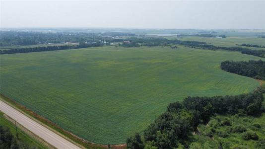 UNKNOWN, Russell, Manitoba R0J 1W0, Canadá