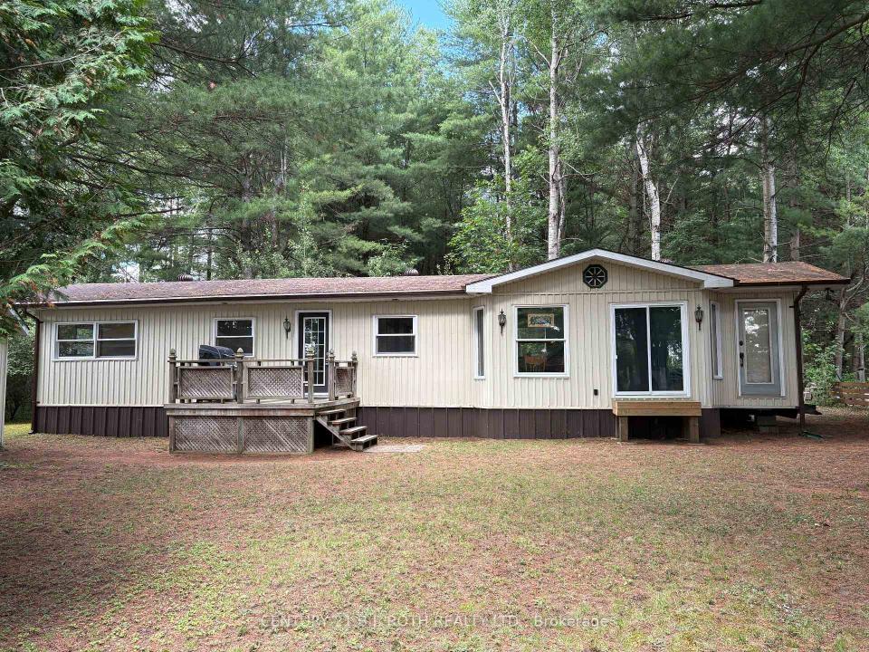 5216 90 COUNTY ROAD, Springwater, Ontario L0M 1T2, Kanada