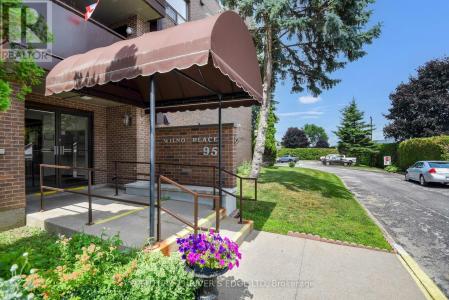 95 WINDSOR DRIVE, Brockville, Ontario K6V 3H7, Canada