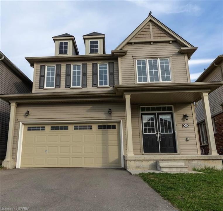 15 MUNRO CIRCLE, Brantford, Ontario N3T 0P9, Canada