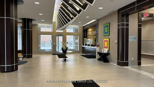 5793 YONGE STREET, Toronto, Ontario M2M 0A9, Kanada