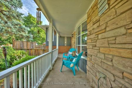 30 CARTIER DRIVE, St. Catharines, 安大略省 L2M 2E7, 加拿大