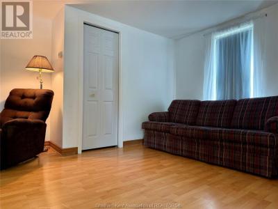 222 SANDYS STREET, Chatham, Ontario N7L 3P8, CANADÁ