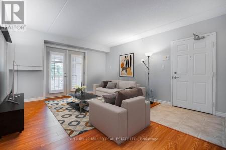 1390 MAIN STREET EAST, Milton (de Dempsey), Ontario L9T 7S9, Canada