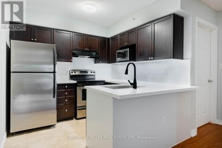 1390 MAIN STREET EAST, Milton (de Dempsey), Ontario L9T 7S9, Canada