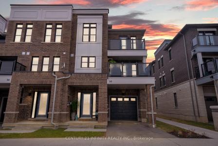 30 KING WILLIAM WAY, Clarington, Ontario L1C 7E8, Canada