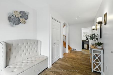 6 PINEHURST PLACE, St. Thomas, Ontario N5P 3X4, Canada