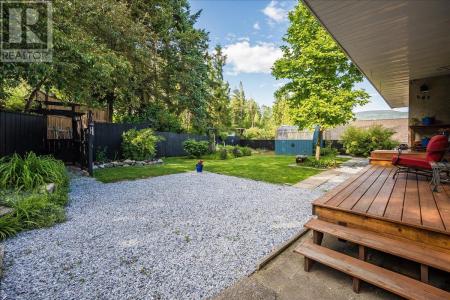 407 WILLOW DRIVE, Warfield, British Columbia V1R 2M9, Canada