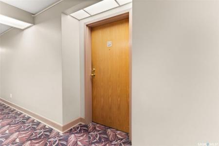 2242 CORNWALL STREET, Regina, 萨斯喀彻温省 S4P 2K9, 加拿大