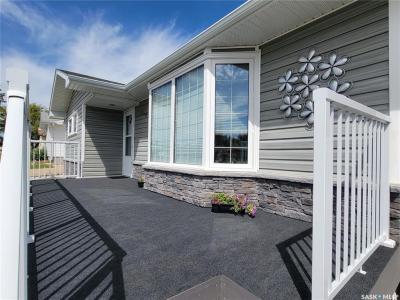 5103 LEADER STREET, Macklin, Saskatchewan S0L 2C0, Canada