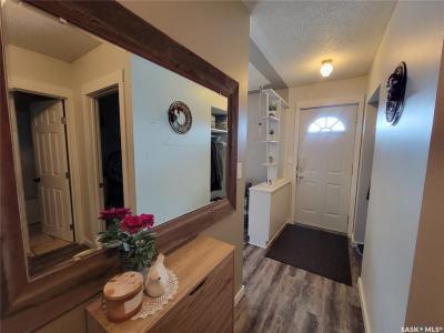 5103 LEADER STREET, Macklin, Saskatchewan S0L 2C0, Canada