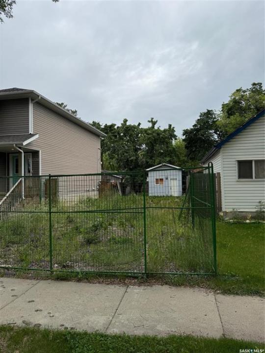 1218 G AVENUE N, Saskatoon, サスカチュワン州 S7L 2A4, カナダ