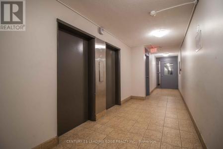 80 GRANDRAVINE DRIVE, Toronto (york University Heights), Ontario M3J 1B2, Canadá
