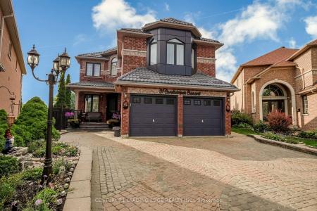 31 CANDLEBROOK CRESCENT, Toronto, Ontario M1W 4B3, Canada