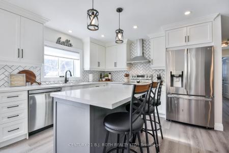 6083 VASEY ROAD, Springwater, Ontario L0L 1P0, Kanada