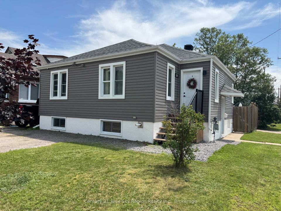 1307 DALE AVENUE, North Bay, Ontario P1B 6V5, Canada