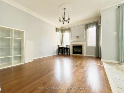 4 SANDERSON ROAD, Markham, Ontario L6C 2H8, Canada