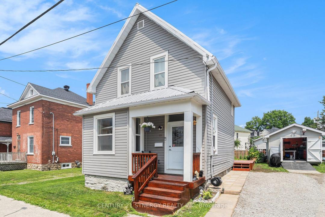 25 KENSINGTON AVENUE, Smiths Falls, أونتاريو K7A 2K6, كندا