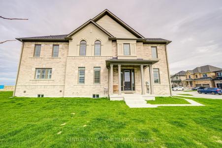 2 WESLEY BROOKS STREET, Clarington, Ontario L1B 0W4, Canada