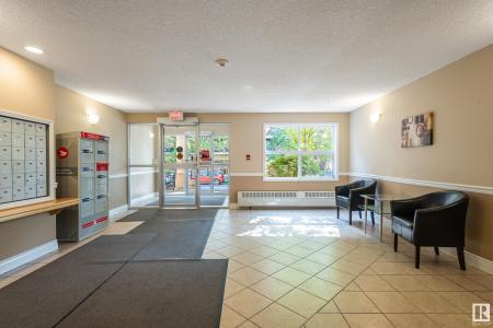 12838 65 STREET NW, Edmonton, Alberta T5A 5H3, Canada