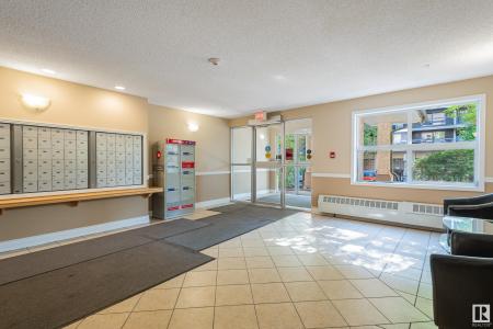 12838 65 STREET NW, Edmonton, Alberta T5A 5H3, Canada