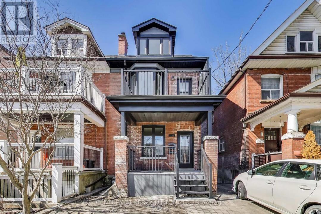18 SPRINGHURST AVENUE, Toronto (south Parkdale), Ontario M6K 1A9, Canada