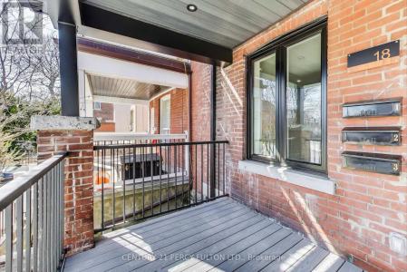18 SPRINGHURST AVENUE, Toronto (south Parkdale), Ontario M6K 1A9, Canada
