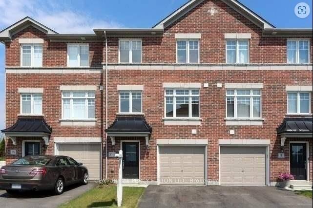 17 MARKHAM TRAIL, Clarington, Ontario L1C 0S4, Kanada