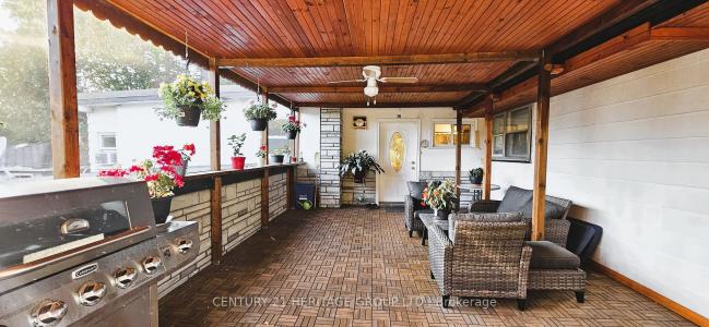 20336 BATHURST STREET E, East Gwillimbury, Ontario L9N 1P5, Canada