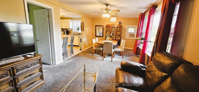 20336 BATHURST STREET E, East Gwillimbury, Ontario L9N 1P5, Canada