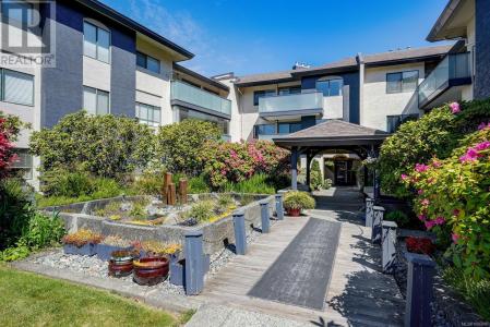 3900 SHELBOURNE STREET, Saanich, Colúmbia Britânica V8P 4H8, CANADÁ