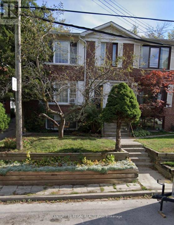 31 LOVE CRESCENT, Toronto (east End-danforth), Ontario M4E 1V6, Canada