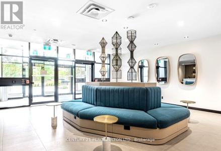 8 BEVERLEY GLEN BOULEVARD, Vaughan (beverley Glen), אונטריו L4J 0L5, קנדה 