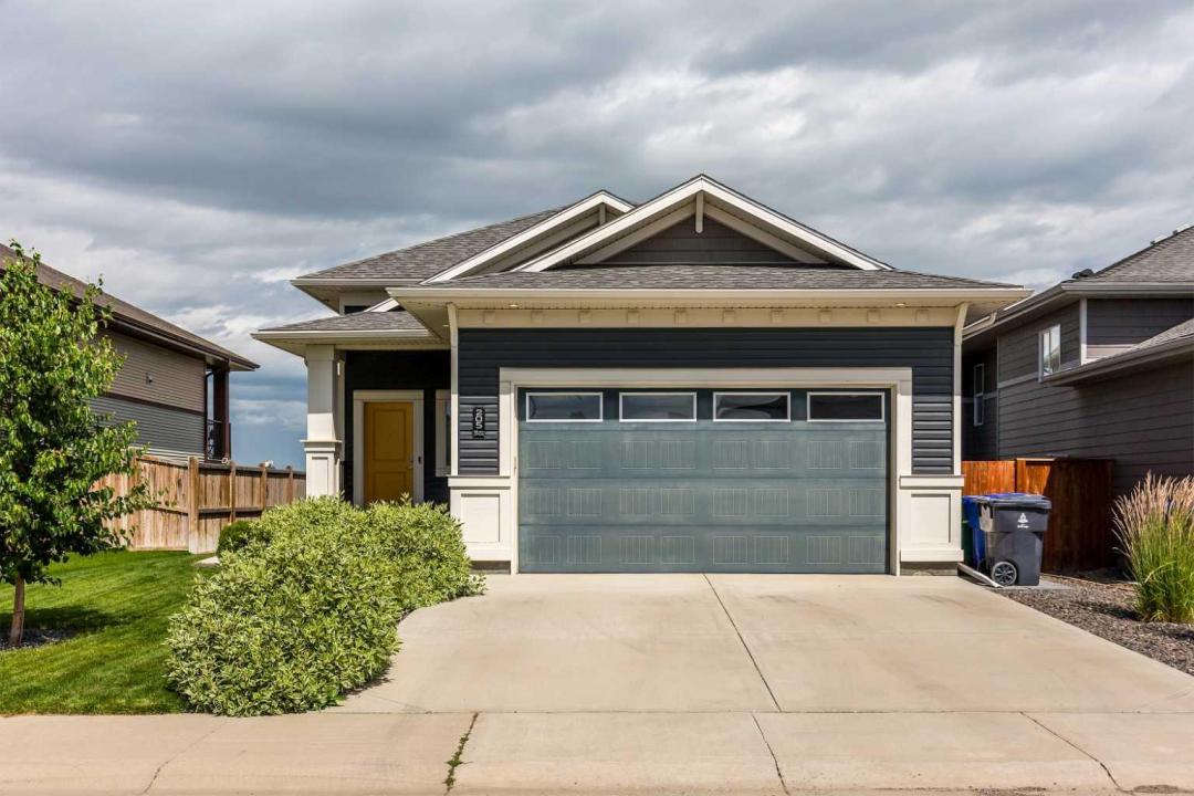 205 LASALLE TERRACE W, Lethbridge, Alberta T1J 5G9, Canadá