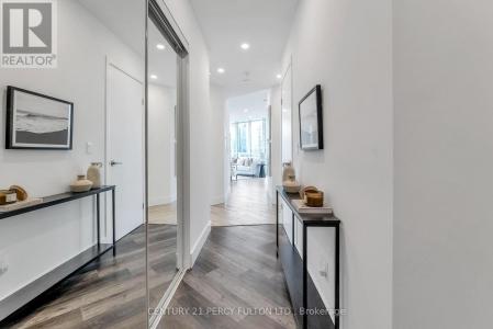 209 FORT YORK BOULEVARD, Toronto (niagara), أونتاريو M5V 4A1, كندا 