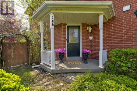 180 PRESSED BRICK DRIVE, Brampton (brampton North), Ontario L6V 4K6, Canada