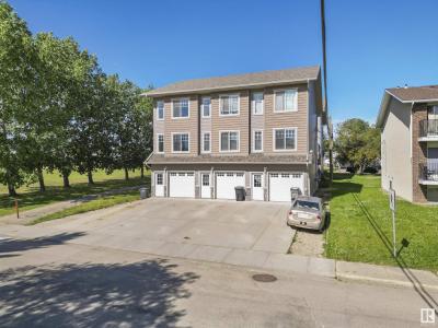 #2 4904 44 STREET, Drayton Valley, Alberta T7A 1B2, Canada