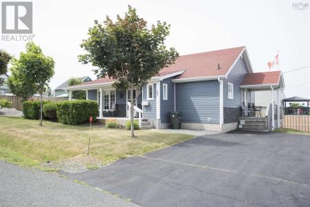 43 LINGAN STREET STREET, Dominion, Nova Scotia B1G 1K9, Canada