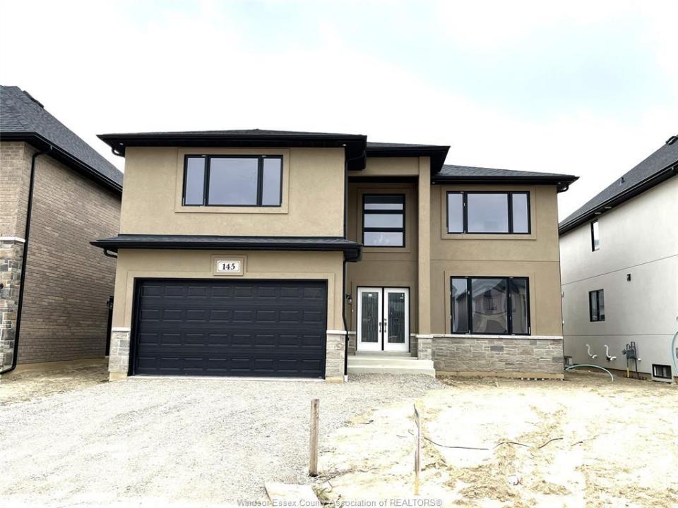 145 TUSCANY TRAIL, Chatham, Ontario N7M 0R9, Kanada