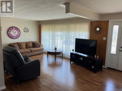 6 WEST ST, Blind River, Ontario P0R 1B0, Kanada