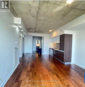 20 MINOWAN MIIKAN LANE, Toronto (little Portugal), Ontario M6J 0E5, Canadá
